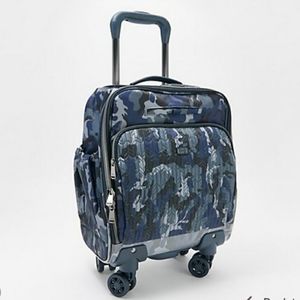 LUG NWT RANGER WHEELIE